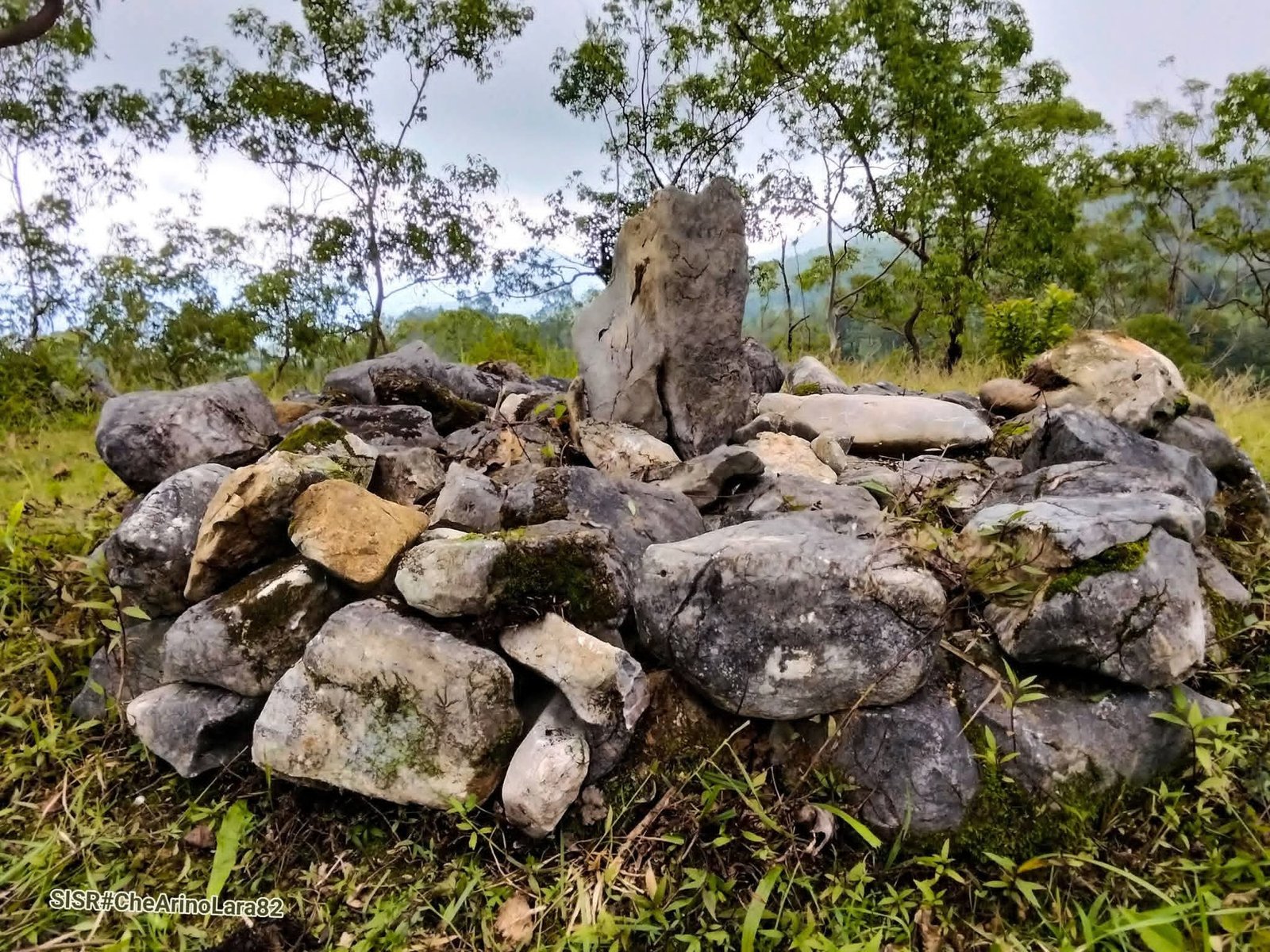 Bosok Resmea iha Mau bur hou, Foto Che Arino Lara 82