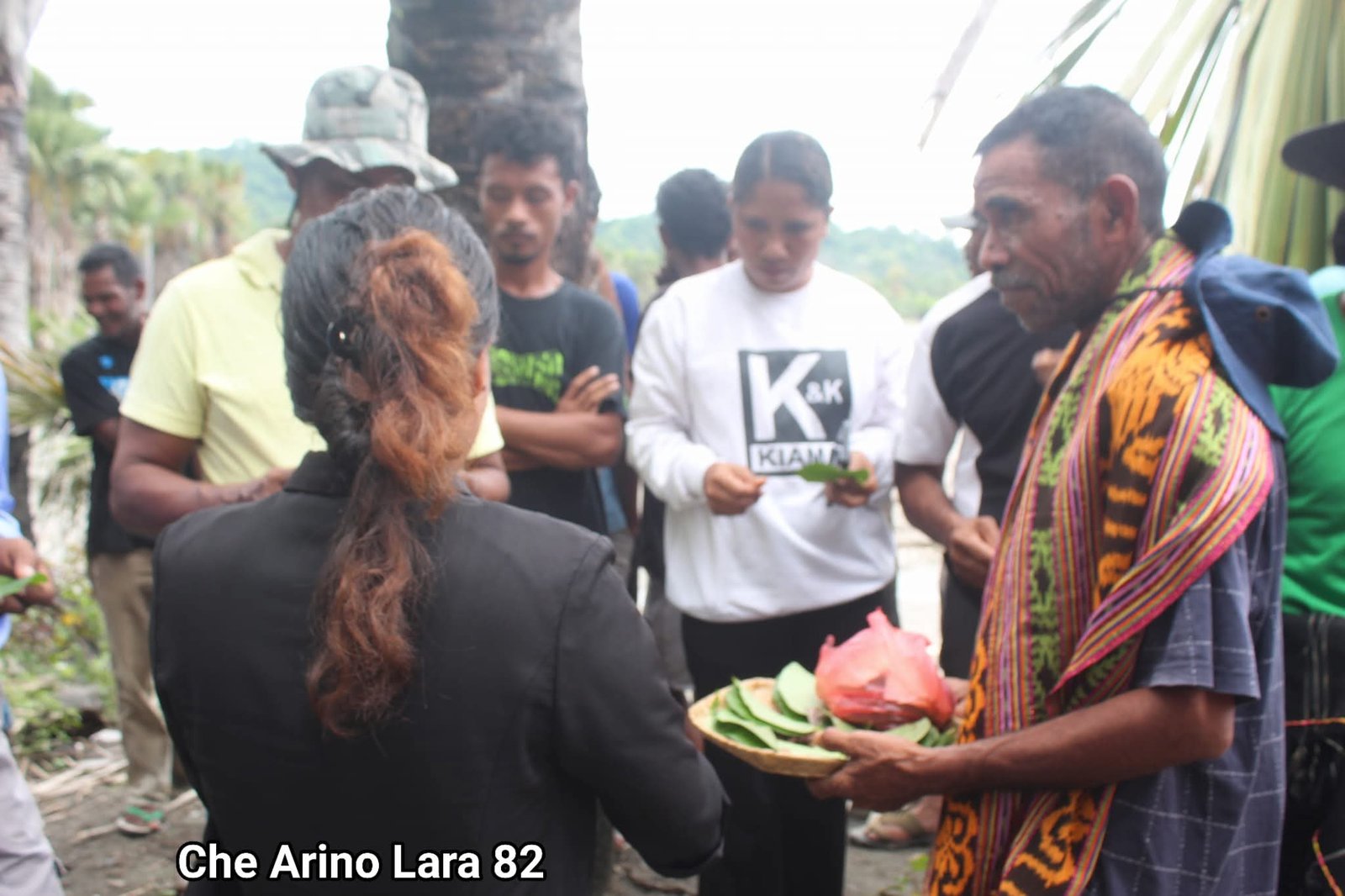 Tara Bandu iha selihasan ; Foto Che Arino Lara 82